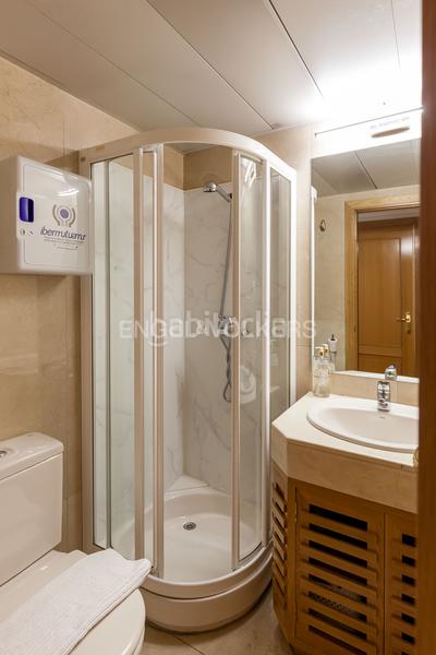 Foto 6920a5e1-4211-4bbb-8fe3-0aeba82519f9. Lloguer apartament amb calefacció aparcament piscina a Madrid