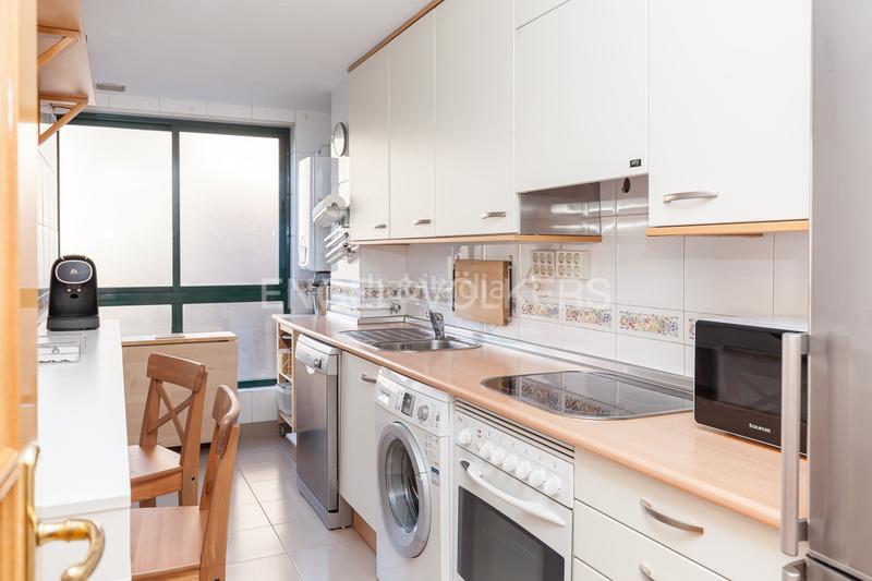 Foto 92573120-3a5d-46f4-91db-070a55248901. Lloguer apartament amb calefacció aparcament piscina a Madrid