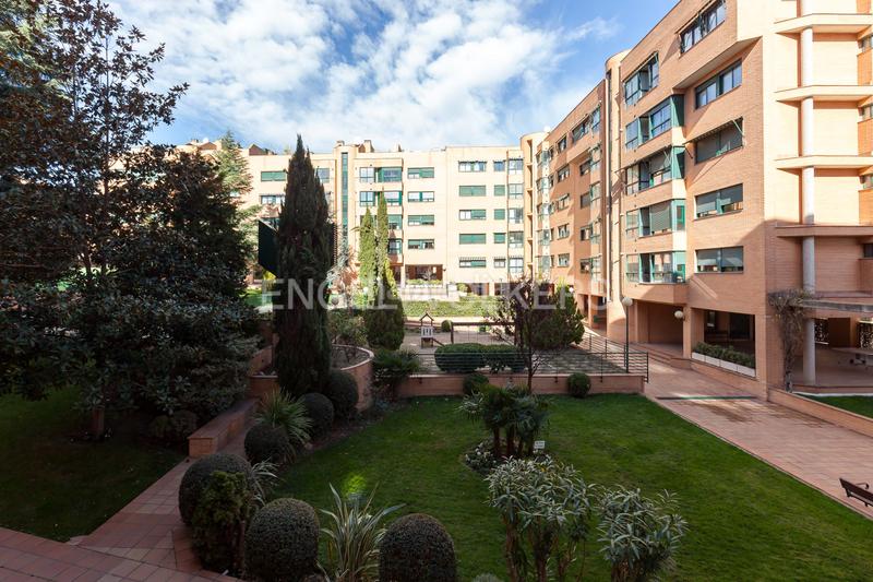 Foto c77385c4-2a61-4ce1-8b50-100dec261a81. Lloguer apartament amb calefacció aparcament piscina a Madrid