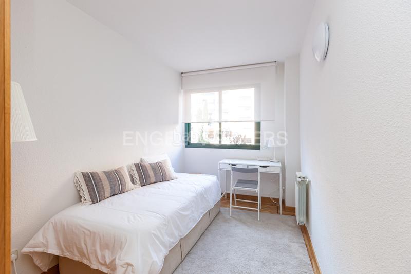 Foto d408aa6f-6e76-46ed-996c-1738df0362d5. Lloguer apartament amb calefacció aparcament piscina a Madrid