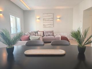 Apartament a Cortes-Huertas. Propiedad de lujo junto a hotel four seasons