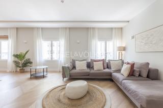 Apartament a Cortes-Huertas. Espectacular propiedad de lujo de 500 m2 junto al hotel four sea