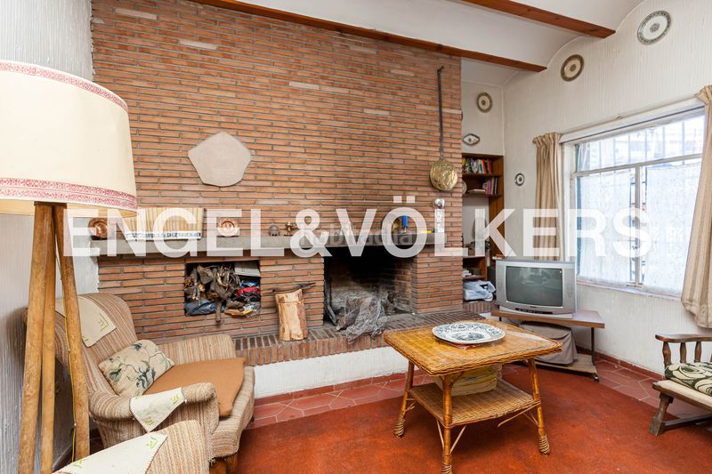 Foto b87a7388-beaa-4c42-ac08-7113e011f361. Semi detached house with heating parking in Fuente el Saz de Jarama