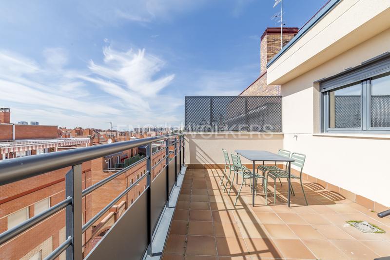 Foto 505083f5-0bab-470e-9910-11528b5f6bab. Rent apartment with heating parking in Almenara-Ventilla Madrid