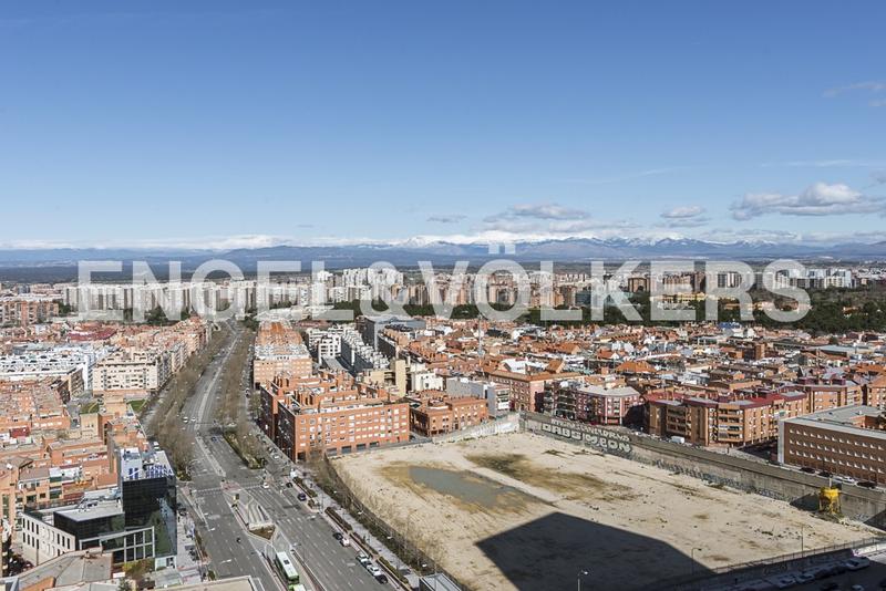 Foto a099f0d2-df4c-46dd-9ba0-0ac30fc7a14d. Rent apartment with heating parking in Almenara-Ventilla Madrid