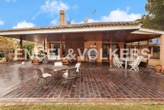 Casa en Ciudalcampo. Original casa en el sur de ciudalcampo