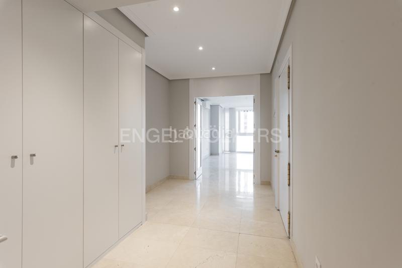 Foto 7a6ff234-d130-4ec2-88fa-428b31e9af08. Location appartement avec chauffage dans Nueva España Madrid