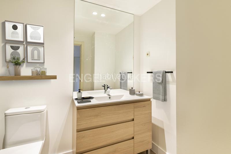 Foto 2c4fea7a-4a9a-49d6-8215-1f3bb545ce5f. Lloguer apartament amb calefacció aparcament a Almenara-Ventilla Madrid