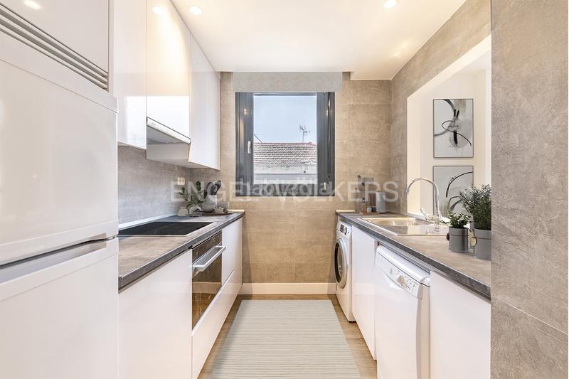 Foto f5584c70-8737-46f8-aa4b-ff98c4490733. Miete appartement mit heizung parking in Almenara-Ventilla Madrid