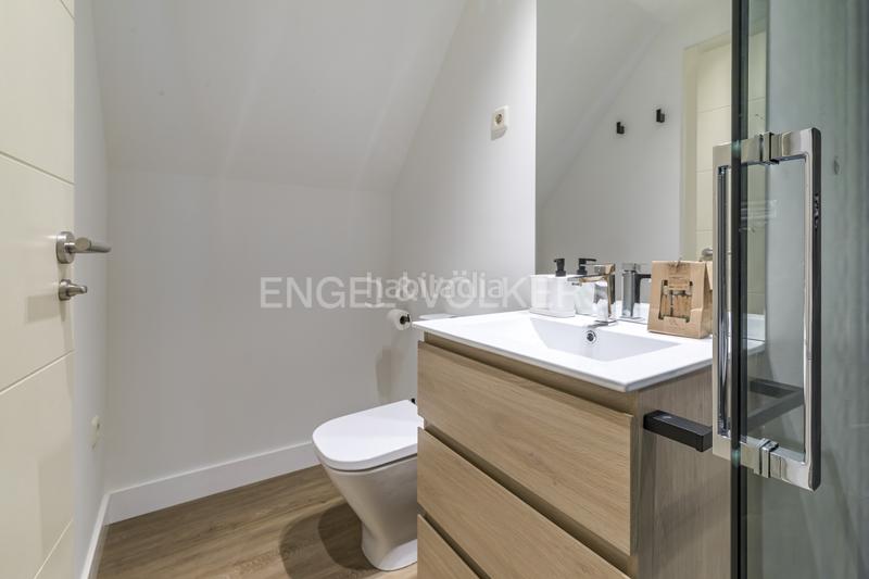 Foto 26ab2b38-f57a-40f3-b204-3e19f4009300. Lloguer apartament amb calefacció aparcament a Almenara-Ventilla Madrid