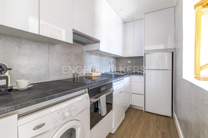 Foto 058f0b49-eb0d-49e5-ac72-549051b96e40. Location appartement avec chauffage parking dans Almenara-Ventilla Madrid