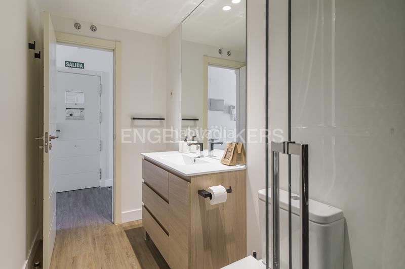 Foto b0fc5dc0-2633-4e20-8251-f9c6941123e5. Rent apartment with heating parking in Almenara-Ventilla Madrid