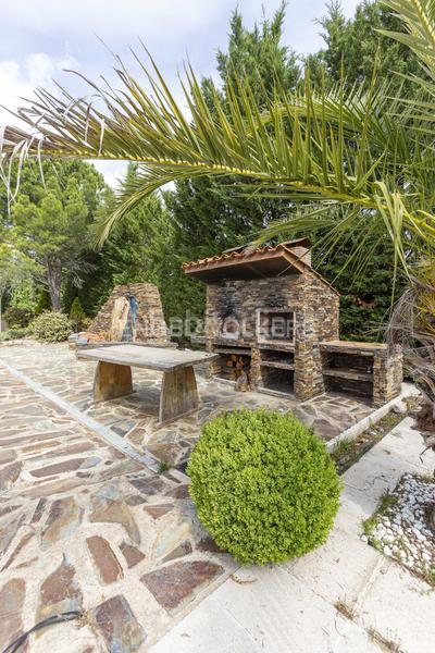 Foto 3b6a295a-fad7-47f4-ab2d-6977255ea340. Casa amb calefacció piscina a Navalquejigo-Los Arroyos Escorial (El)