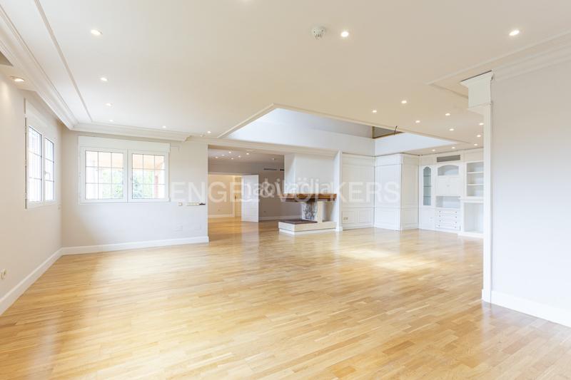 Foto 9adad4d3-0227-41ab-980b-39d3eec44d72. Casa amb calefacció piscina a Navalquejigo-Los Arroyos Escorial (El)