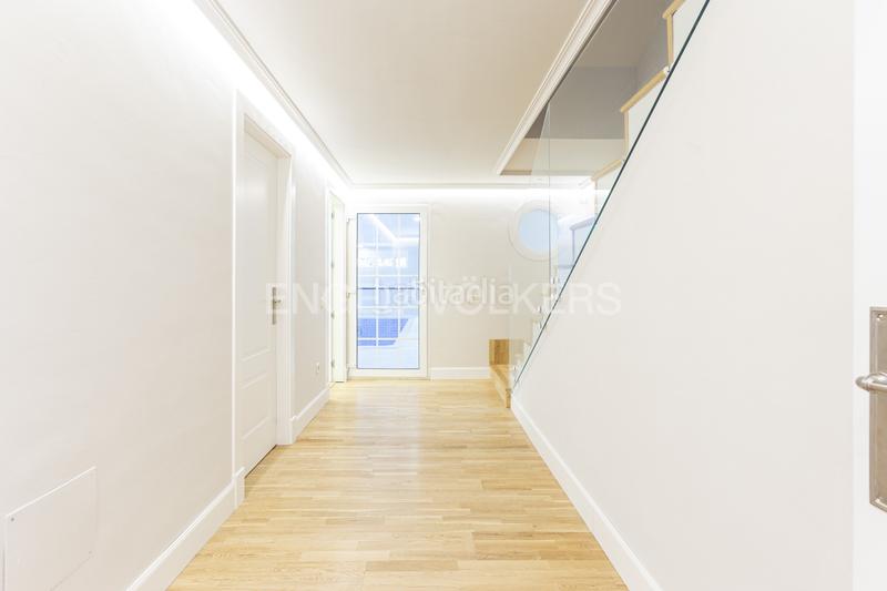 Foto 9c21b4bd-d519-4a3e-b9f5-70a6f7f7feb1. Casa amb calefacció piscina a Navalquejigo-Los Arroyos Escorial (El)