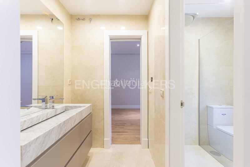 Foto df619e58-35b3-4997-b34c-0ed4d6120543. Casa amb calefacció piscina a Navalquejigo-Los Arroyos Escorial (El)