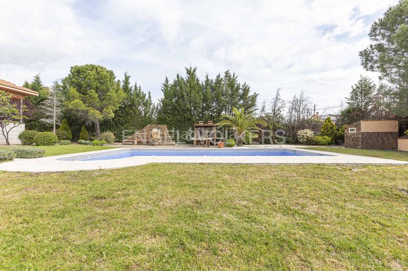 Foto edb031ef-f5e2-405a-8474-df669e7522b6. Casa amb calefacció piscina a Navalquejigo-Los Arroyos Escorial (El)