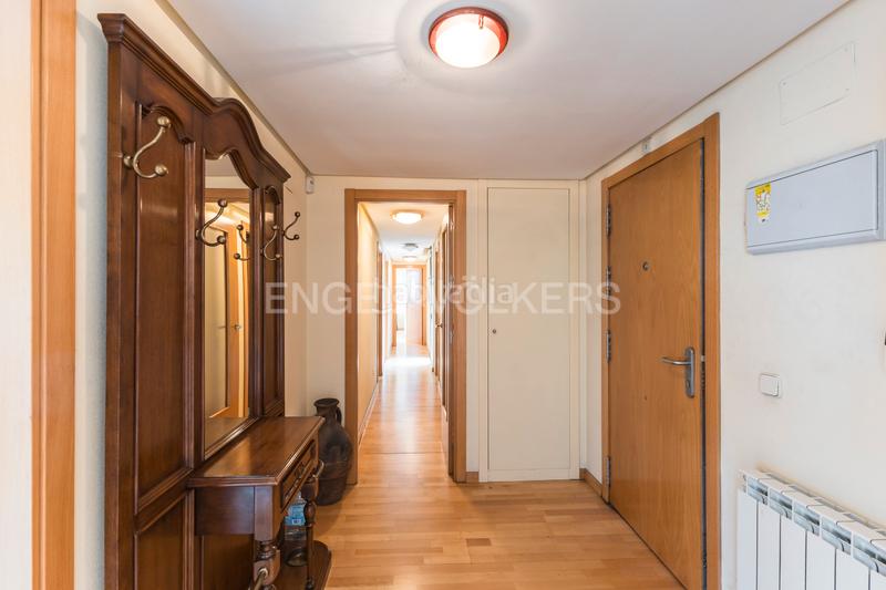 Foto 17d6dd5f-3254-4258-9e43-4f31764a3839. Ático espectacular y espacioso ático con terraza en Madrid