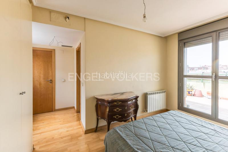 Foto b1b972e3-0aed-4af4-8a79-cbeff680281b. Ático espectacular y espacioso ático con terraza en Madrid