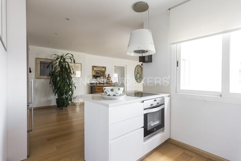 Foto 7b025022-8332-4d0b-be07-9dc41e072f52. Apartamento ático ideal en Almagro en Almagro Madrid