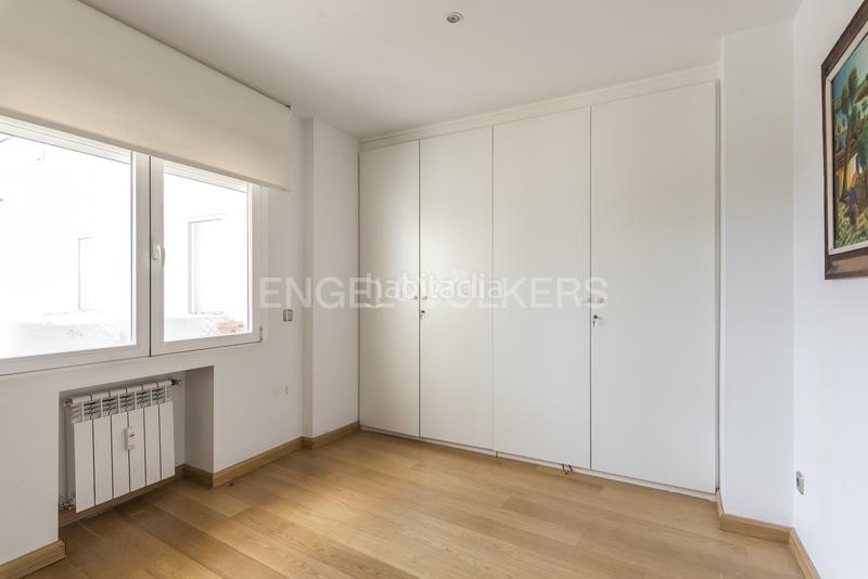 Foto a4e477b8-6802-432a-ab7e-fe4b917a5cf0. Apartamento ático ideal en Almagro en Almagro Madrid