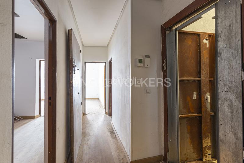 Foto 11ebc4bb-52e4-44ee-9ef7-9711ec9469a2. Appartement avec chauffage dans Cortes-Huertas Madrid