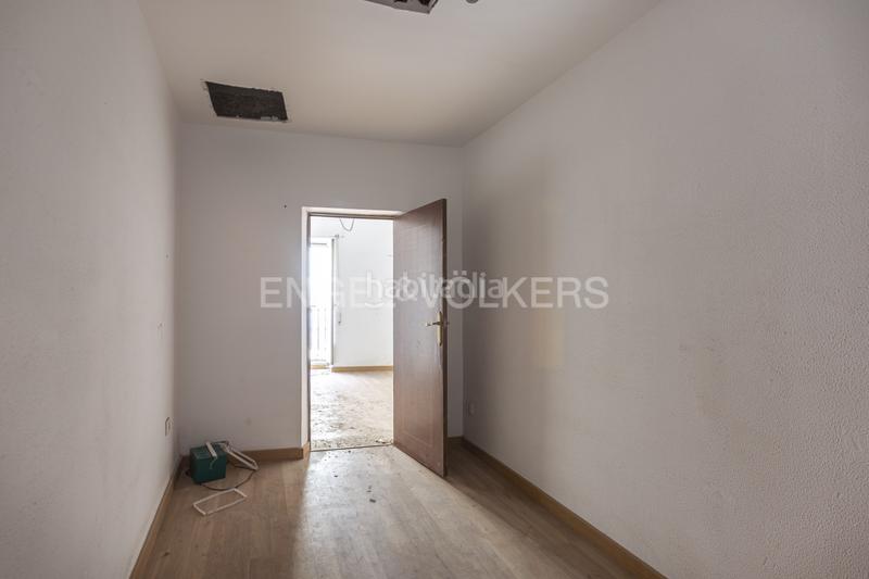Foto 72ce11dd-965e-4fce-8b2f-346bd3998a32. Appartement avec chauffage dans Cortes-Huertas Madrid