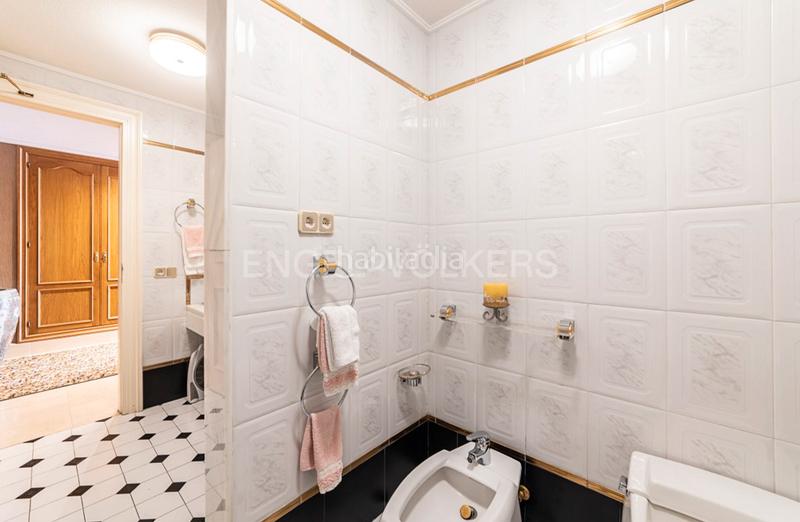 Foto 51c96f17-c32c-47f2-b2e2-efb95b437744. Masia amb calefacció aparcament piscina a Abantos-Carmelitas San Lorenzo de El Escorial