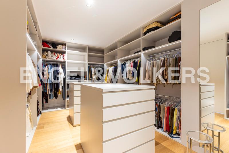 Foto 60c57659-0f38-460a-a73f-96a9e31fcfa9. Masia amb calefacció aparcament piscina a Abantos-Carmelitas San Lorenzo de El Escorial