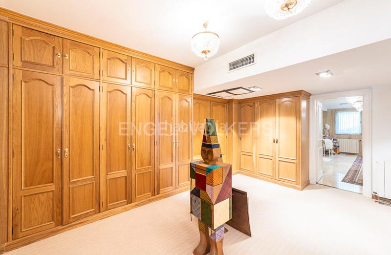 Foto b2ab031f-c039-40a5-8985-38ed0e35d7af. Masia amb calefacció aparcament piscina a Abantos-Carmelitas San Lorenzo de El Escorial