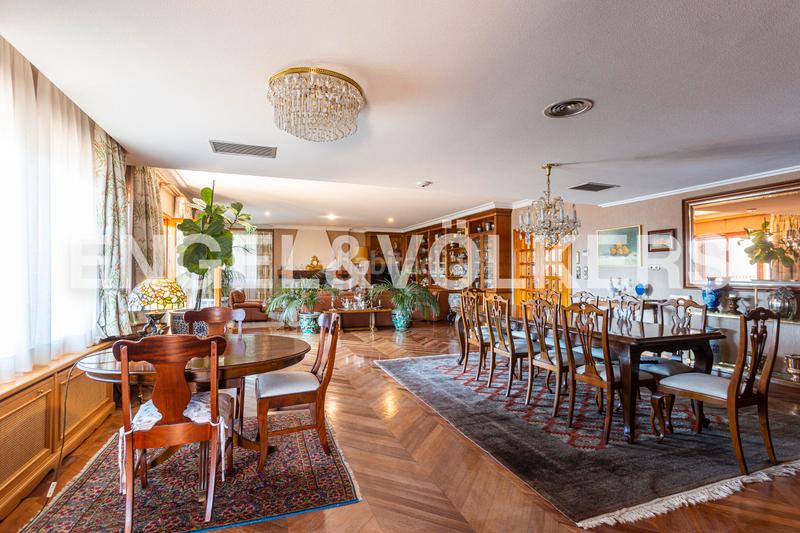 Foto e08ba320-f8cc-4aed-bc2f-aebb0c34d75d. Masia amb calefacció aparcament piscina a Abantos-Carmelitas San Lorenzo de El Escorial