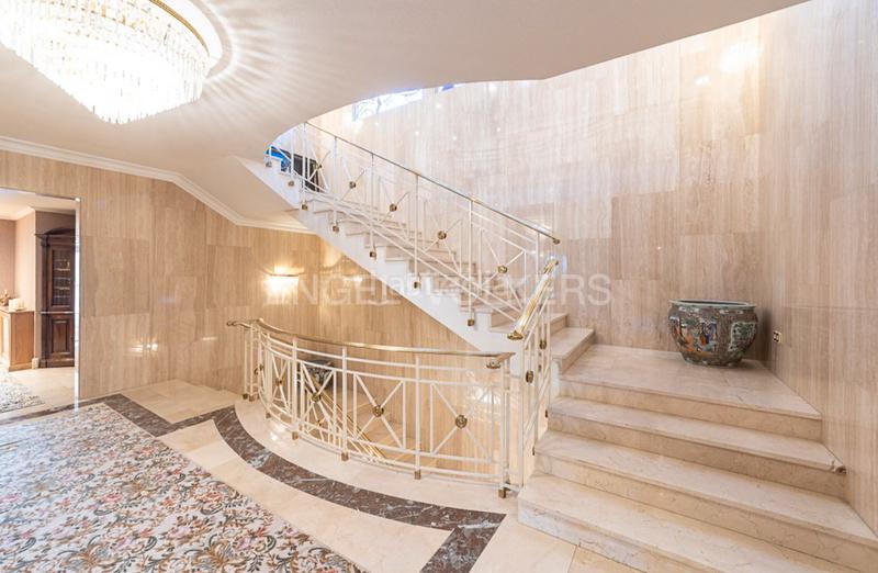 Foto e22bbaf3-d5af-483c-9028-0a2db5a2c05a. Masia amb calefacció aparcament piscina a Abantos-Carmelitas San Lorenzo de El Escorial