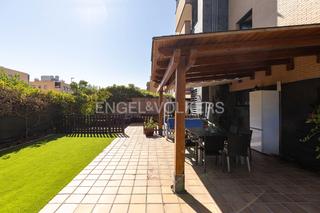 Apartament a Dehesa Vieja-Puente Cultural. Precioso bajo en san sebastián de los reyes