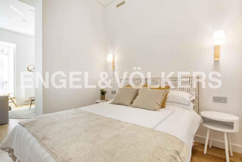 Foto 4b27eed7-d16f-4e65-890f-a11521aed0ae. Alquiler apartamento espectacular piso exterior de 1 dormitorio en malasaña en alquiler en Madrid