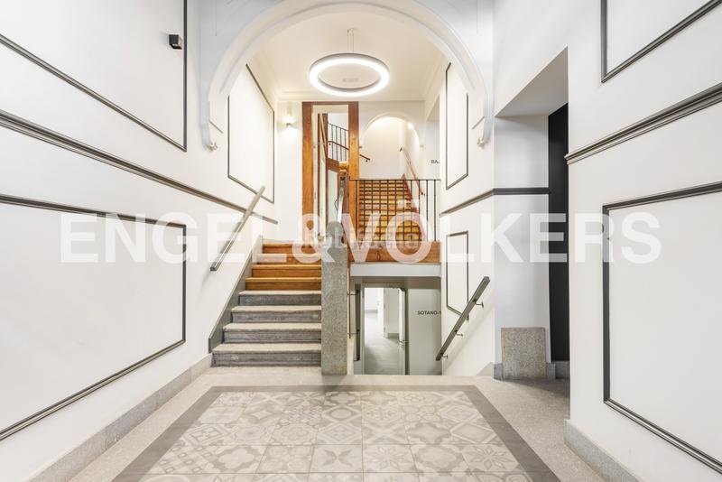Foto 08b8f468-863f-41a6-b7c8-f83748b27cd6. Location appartement avec chauffage dans Sol Madrid