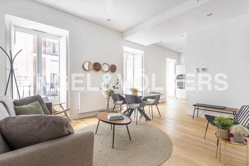 Foto e9756299-e50a-47d6-ba64-52393518ffcd. Location appartement avec chauffage dans Sol Madrid