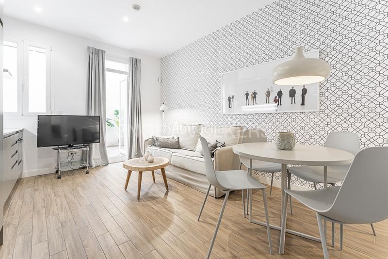 Foto 64a8fa2e-5c4e-4995-b097-fe05e8a67e16. Lloguer apartament amb calefacció a Ríos Rosas-Nuevos Ministerios Madrid