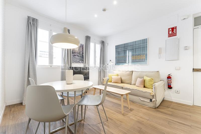 Foto fad478a4-4618-4957-af6b-a5c03971639b. Lloguer apartament amb calefacció a Ríos Rosas-Nuevos Ministerios Madrid