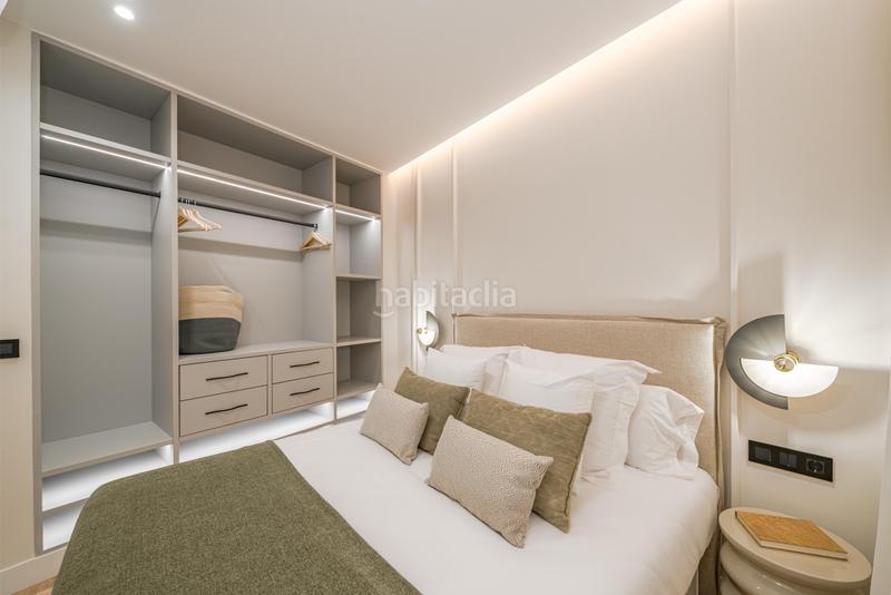 Foto 2806af28-82b1-49d0-8681-9054b8b4ce76. Appartement avec chauffage dans Cortes-Huertas Madrid