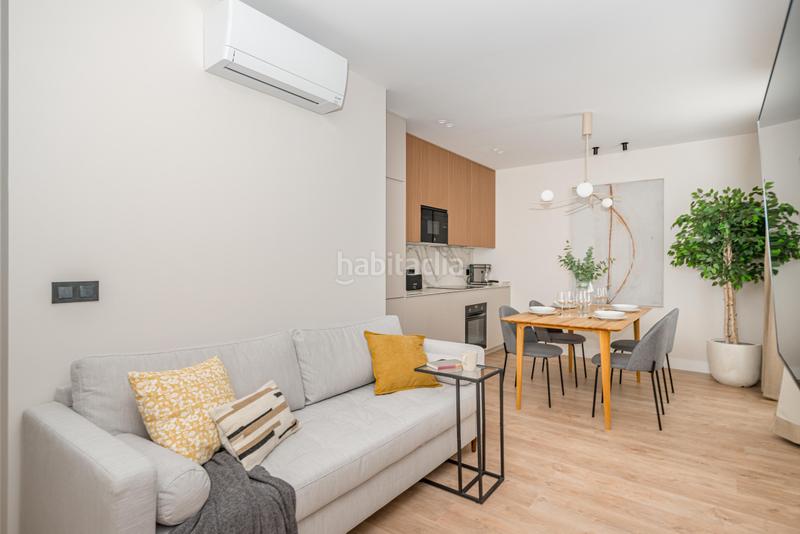 Foto 4a7f81eb-a7bc-459f-a8b2-66c064c9bde4. Appartement avec chauffage dans Cortes-Huertas Madrid