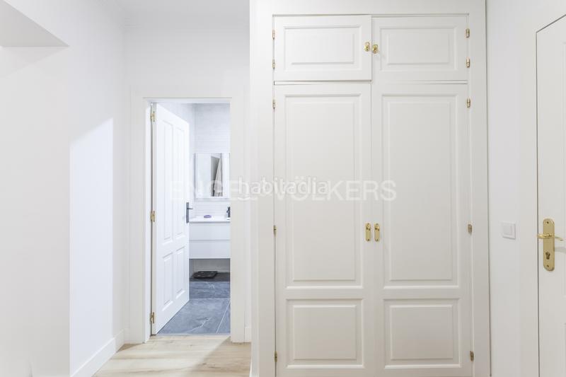 Foto 4fe7850a-a782-4141-9e07-e192c542a2be. Apartament amb calefacció a Cortes-Huertas Madrid