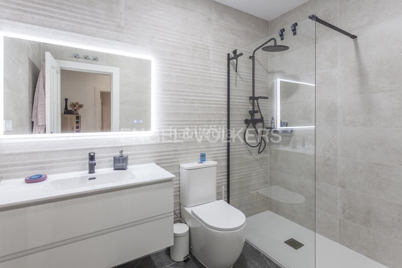 Foto 74b593e3-f40e-47d5-87a8-df7bb8474225. Apartament amb calefacció a Cortes-Huertas Madrid