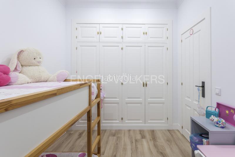 Foto 7e82d524-4d6b-4f68-81f7-28877bdc4bf3. Apartament amb calefacció a Cortes-Huertas Madrid