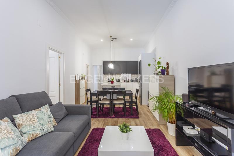 Foto 9728ecdc-e5c8-4f7e-824a-120eb02f4211. Apartament amb calefacció a Cortes-Huertas Madrid