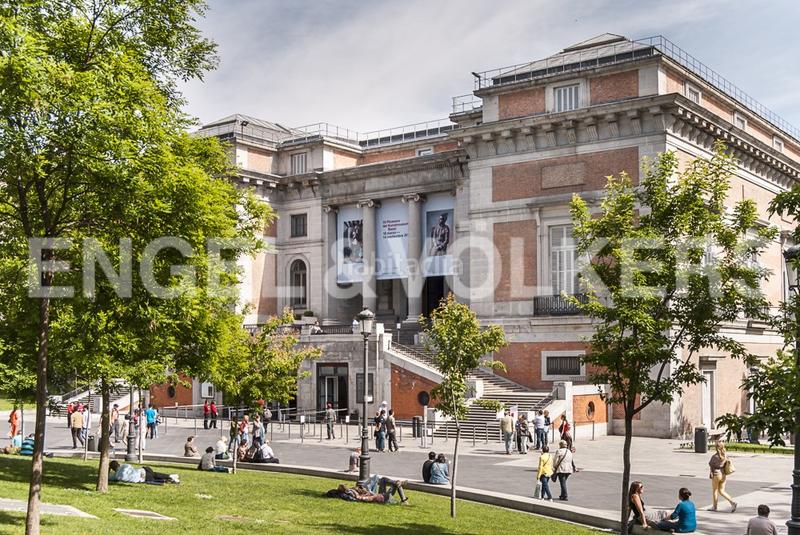 Foto a3d92107-e0ac-47b2-a9d0-31e3fd28b754. Apartament amb calefacció a Cortes-Huertas Madrid