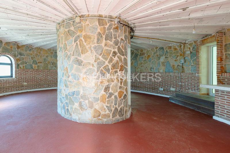 Foto 5e08b289-5a73-43ab-80a3-9c853ef9d4a5. Casa amb calefacció aparcament piscina a Cerro Alarcón Valdemorillo