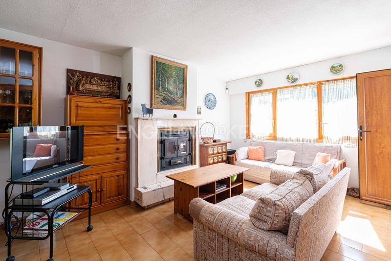 Foto 0a923caa-f390-4489-8262-543d90d259d4. Casa con riscaldamento parcheggio in Centro-Manguilla Escorial (El)