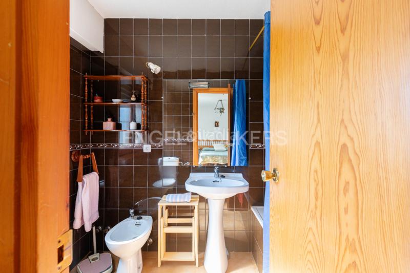 Foto a1f6aad7-c3f8-4193-b1d8-c26fc2f31cef. Casa con riscaldamento parcheggio in Centro-Manguilla Escorial (El)