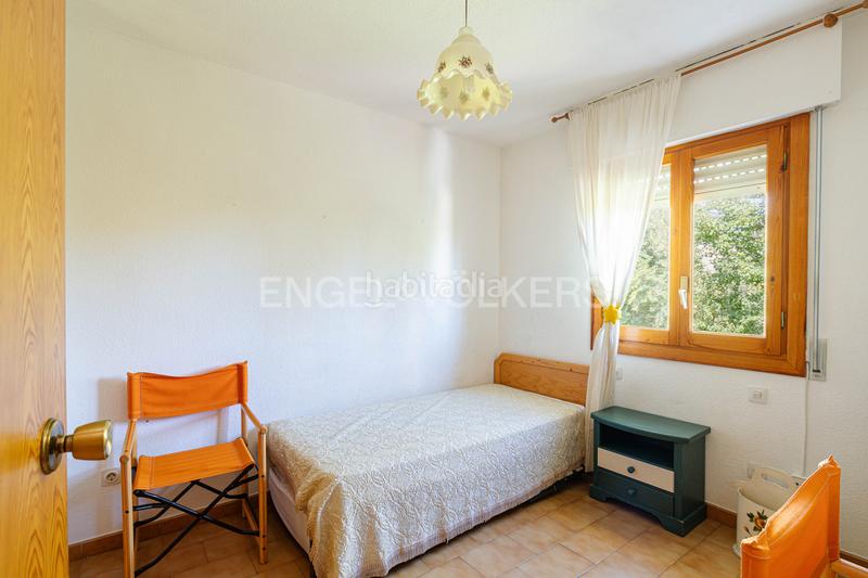 Foto a5d5d4e0-a4dd-404f-94bb-d195c742a11a. Casa con riscaldamento parcheggio in Centro-Manguilla Escorial (El)