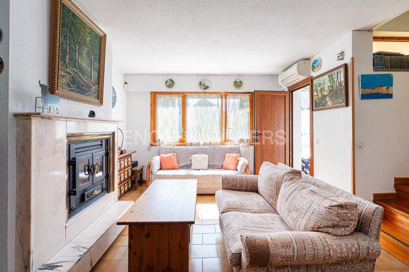 Foto ca55d1c6-7328-471b-8660-60562c4aea39. Casa con riscaldamento parcheggio in Centro-Manguilla Escorial (El)